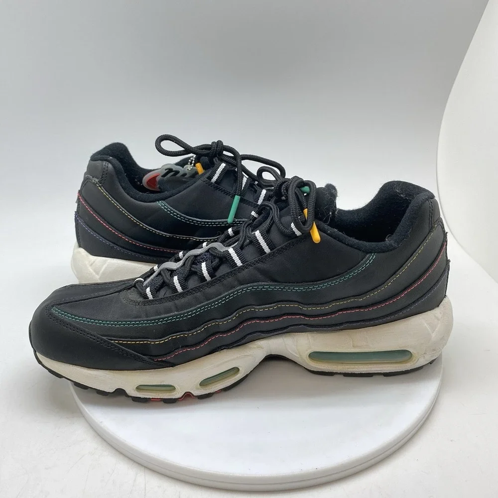 Nike Sneakers Mens 10.5 Air Max 95 Se Windbreaker Black AJ2018-023 Casual Shoes